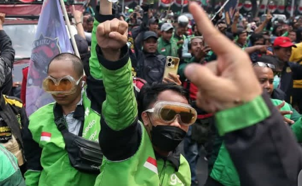 Kemenaker Jelaskan Soal Pembayaran THR Ojol yang Tidak Sesuai Aturan